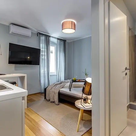Apartament Adria Square