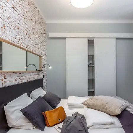 Apartament Adria Square