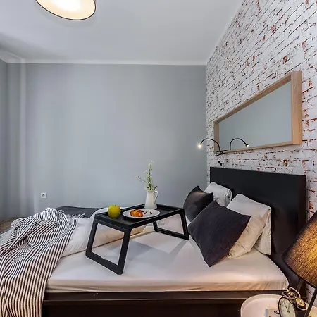 Apartment Adria Square