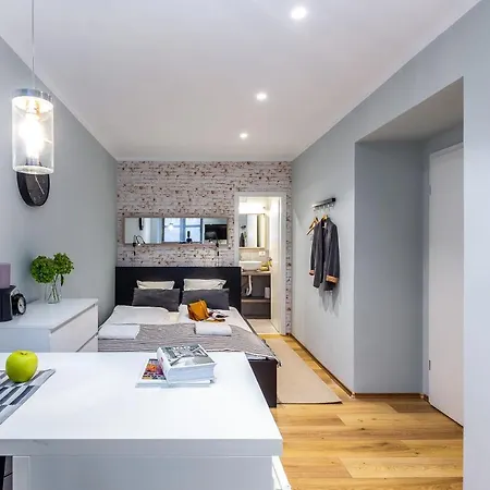 Adria Square * Rijeka