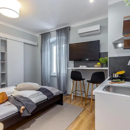 Appartement Adria Square Rijeka