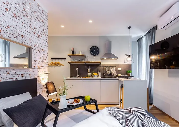 Adria Square Appartement