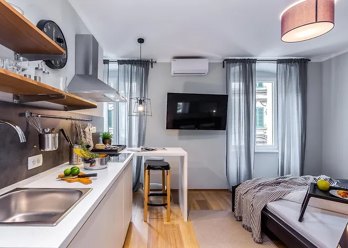 Adria Square Appartement Rijeka