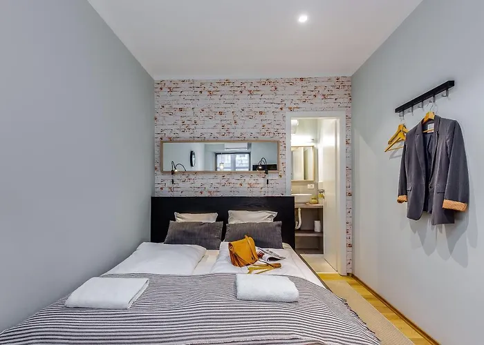 Appartement Adria Square *