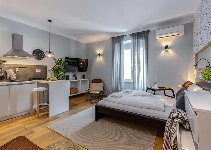 Appartement Adria Square Rijeka